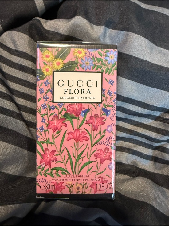 Gucci Other - Gucci Flora Perfume 1.0 oz Fragrance Box in plastic